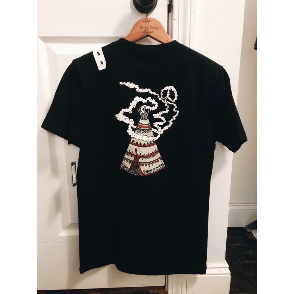 Small gnarly smoke tp t